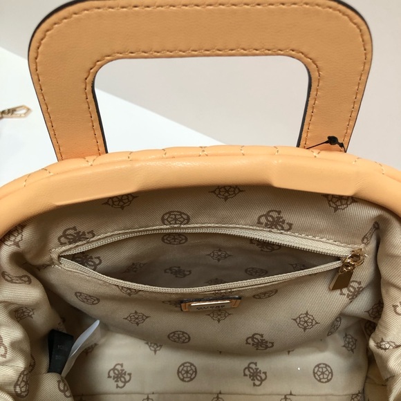 Guess Pale Peach Crossbody Bag NWT - Picture 13 of 15